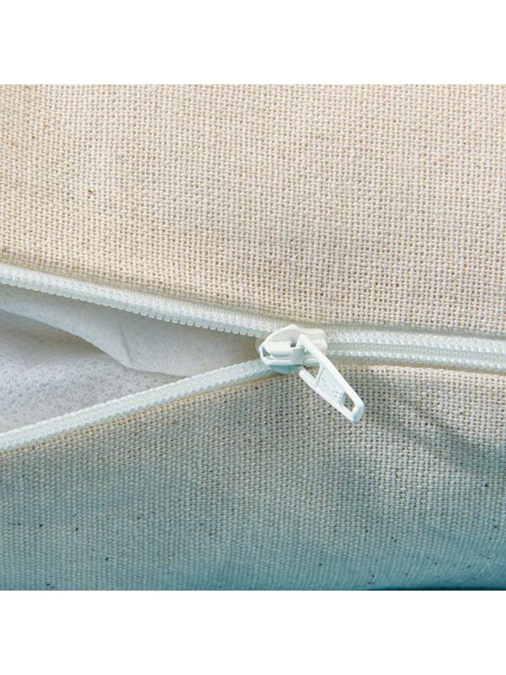 Lila Soft Nakışlı Püsküllü Kırlent - Ekru / Kiremit - 40x40 cm-1