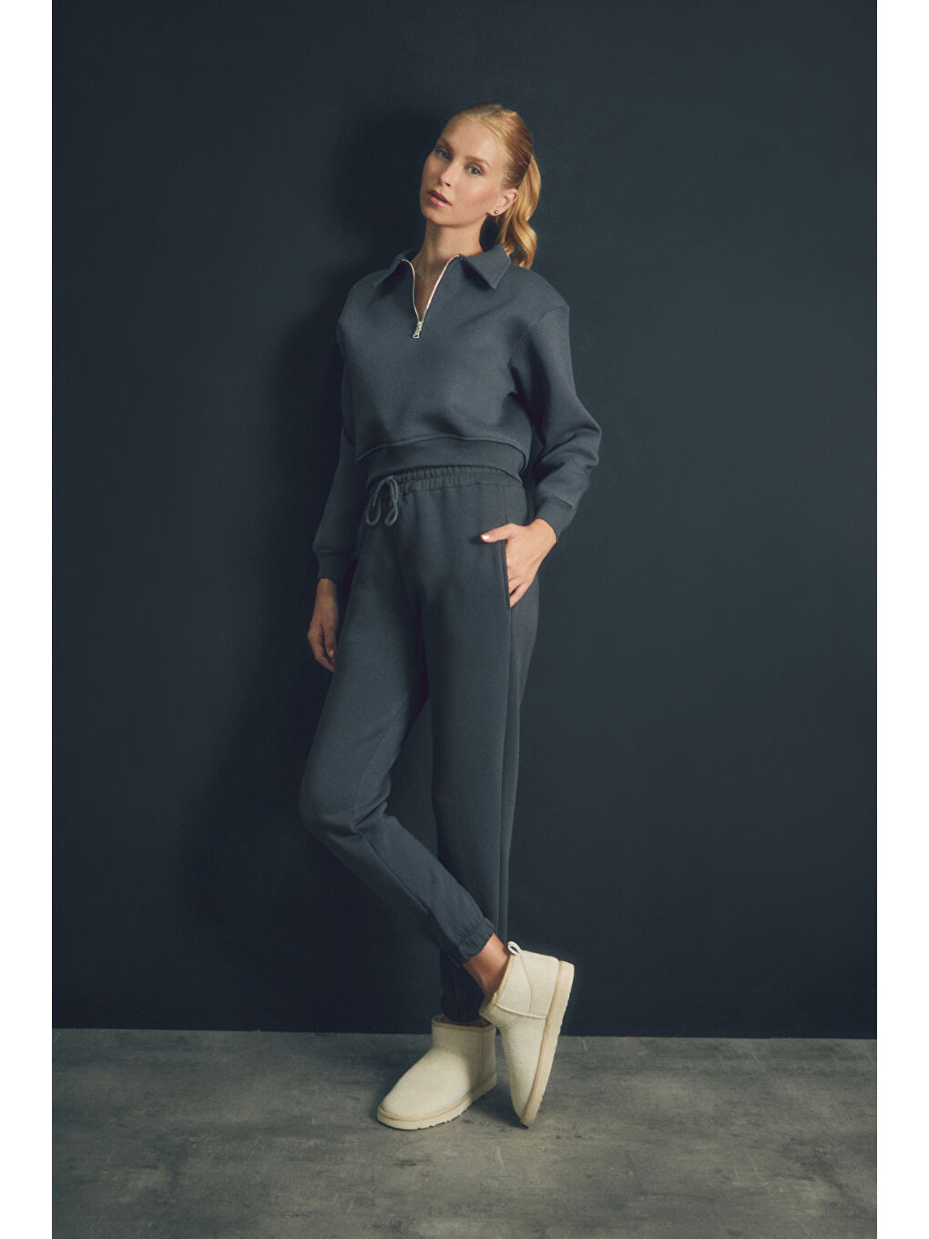 Gri Beli Lastikli Cepli Jogger Eşofman Altı