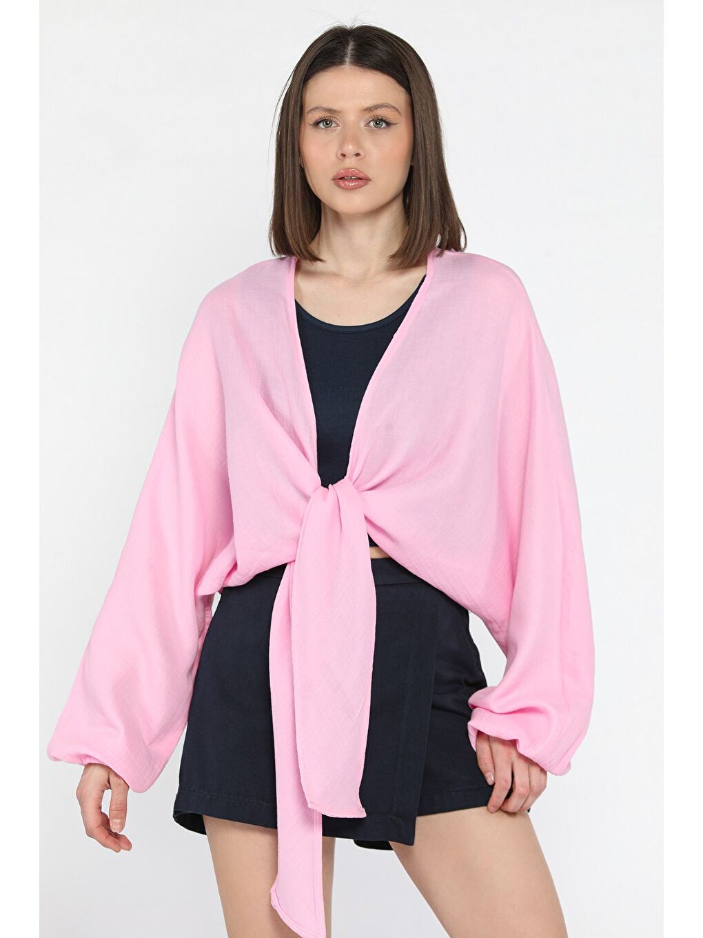 Pembe Kadın Ön Bağlamalı Yarasa Kol Bluz-1