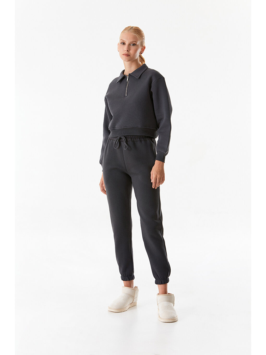 Gri Beli Lastikli Cepli Jogger Eşofman Altı-4