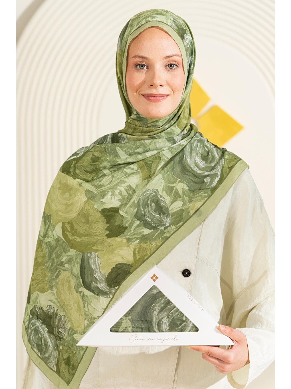 Yeşil Desenli Kırışık Dokulu Soft Şal Olla-3
