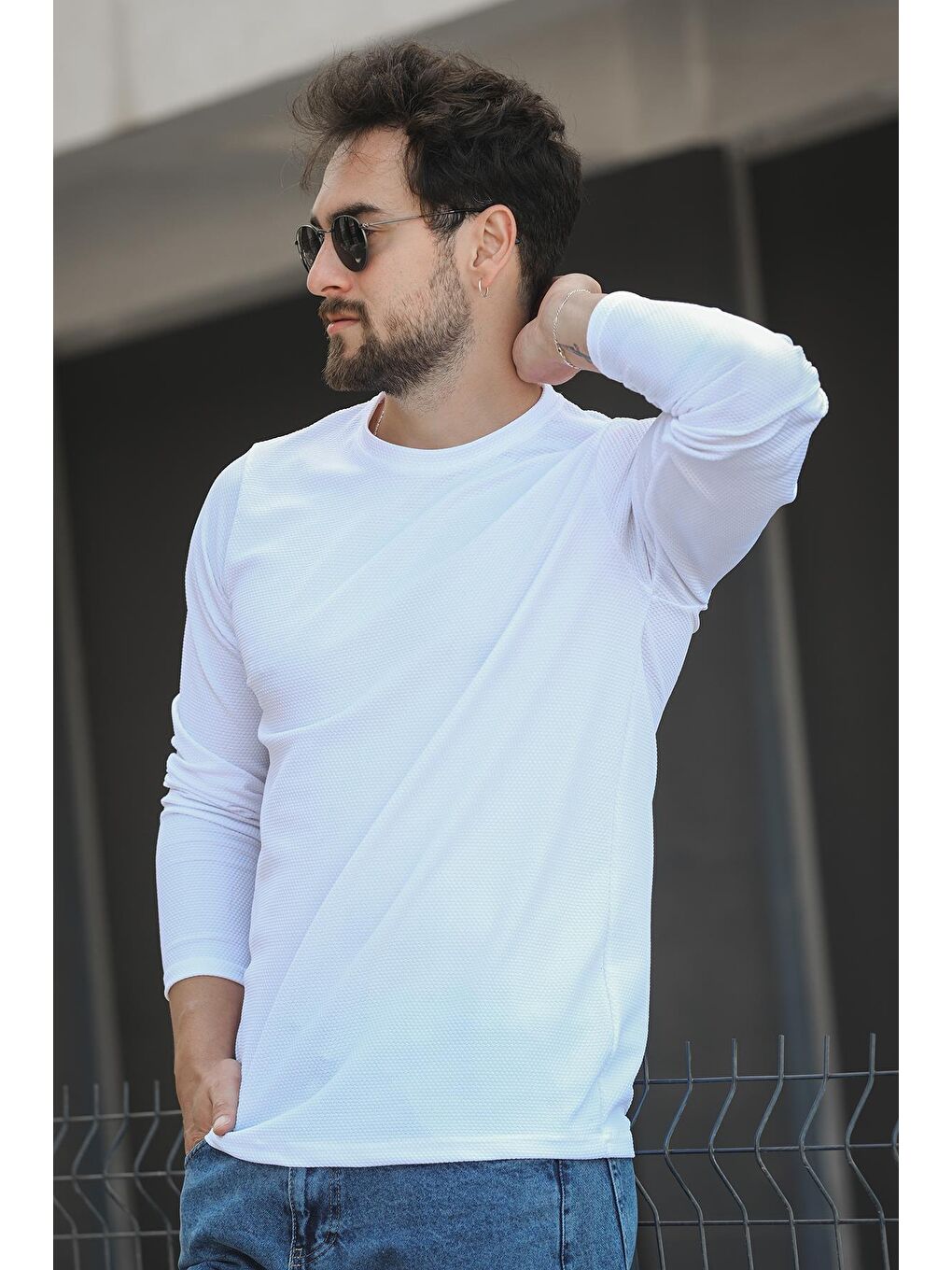 Beyaz Betti Slim Fit Elastanlı Petek Kumaş Bisiklet Yaka Erkek Uzun Kol Tshirt-3