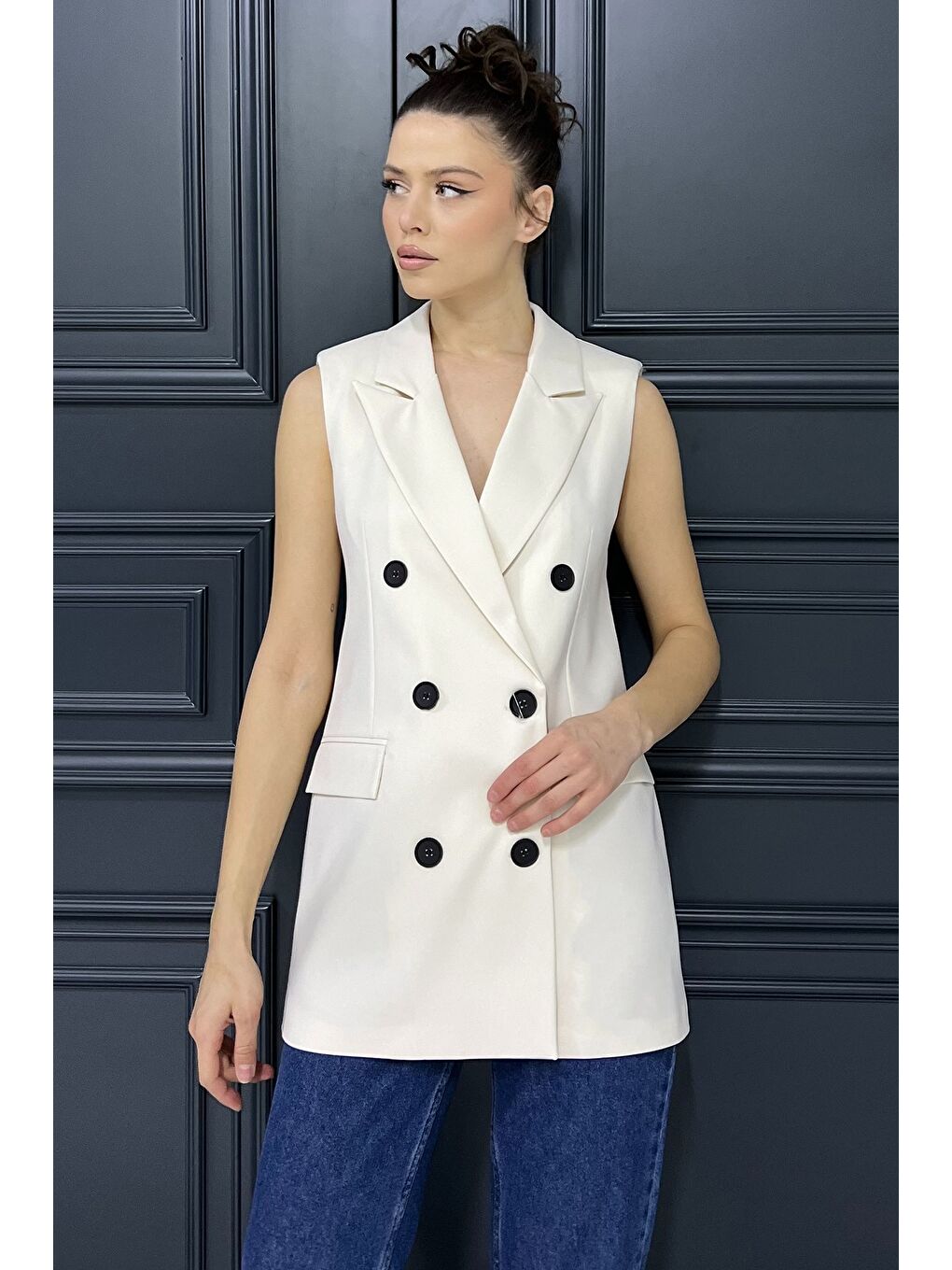 Ekru Kadın Kruvaze Yaka Astarlı Yelek