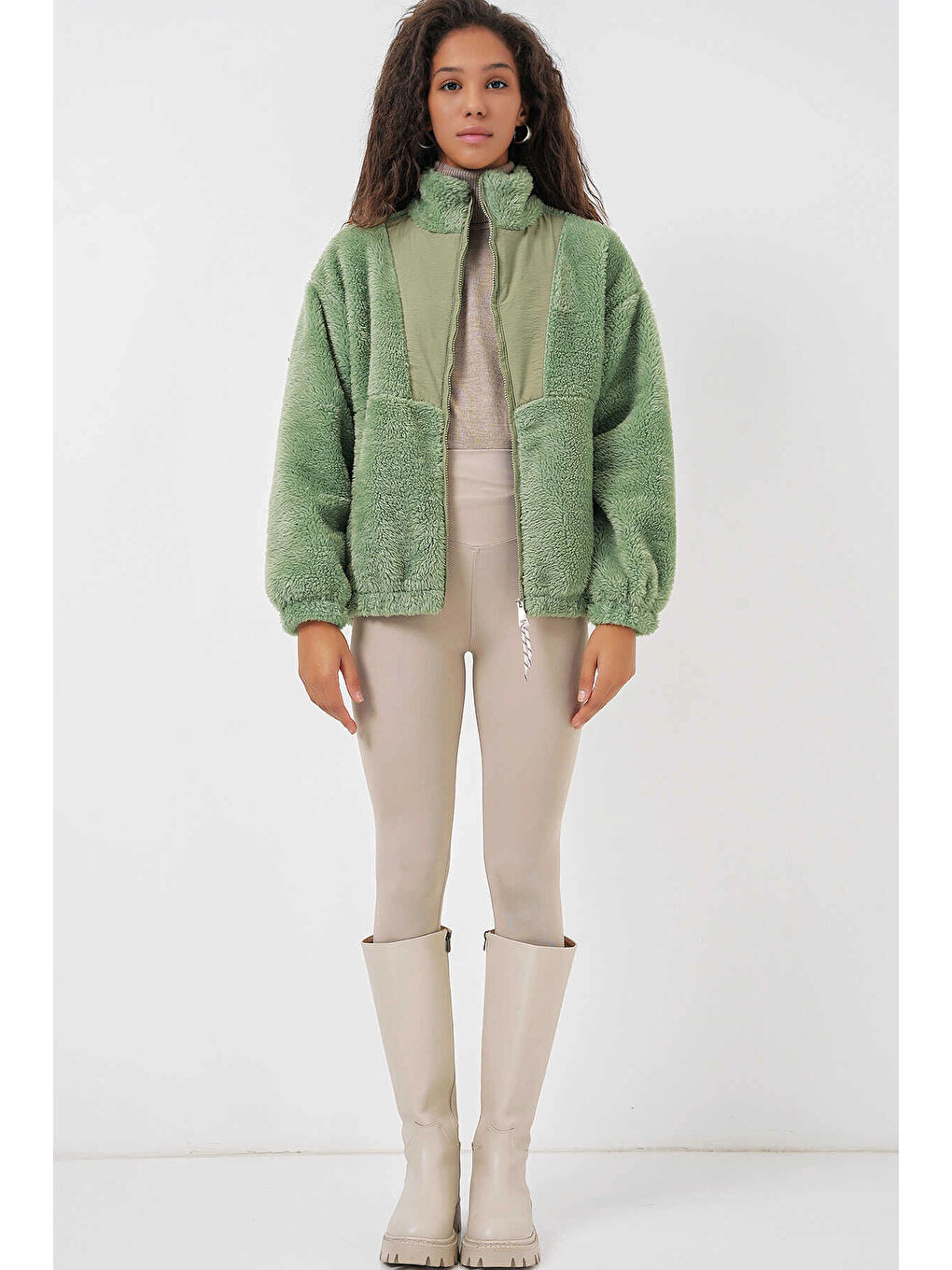 Kadın Mint Yeşili Baskılı Fermuarlı Suni Yünlü Astarlı Pelüş Ceket HZL25W BD151941