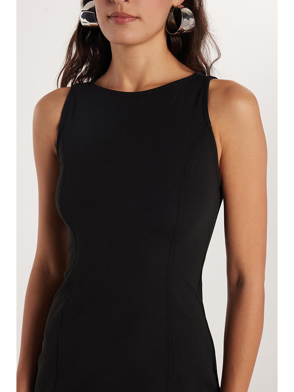 Kadın Slim Fit Dar Kesim Askılı Bisiklet Yaka Siyah Elbise-2