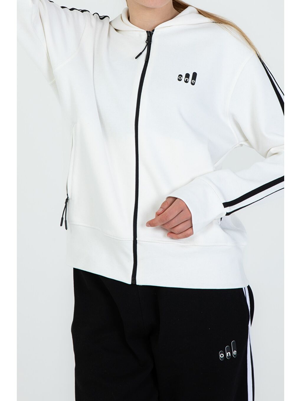 Ekru Kapüşonlu Fermuarlı Çift Cepli Kız Çocuk Eşofman Takım-2