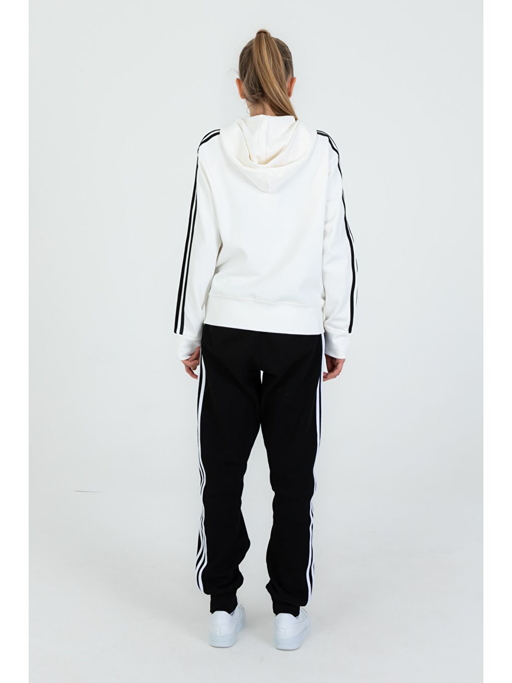 Ekru Kapüşonlu Fermuarlı Çift Cepli Kız Çocuk Eşofman Takım-5