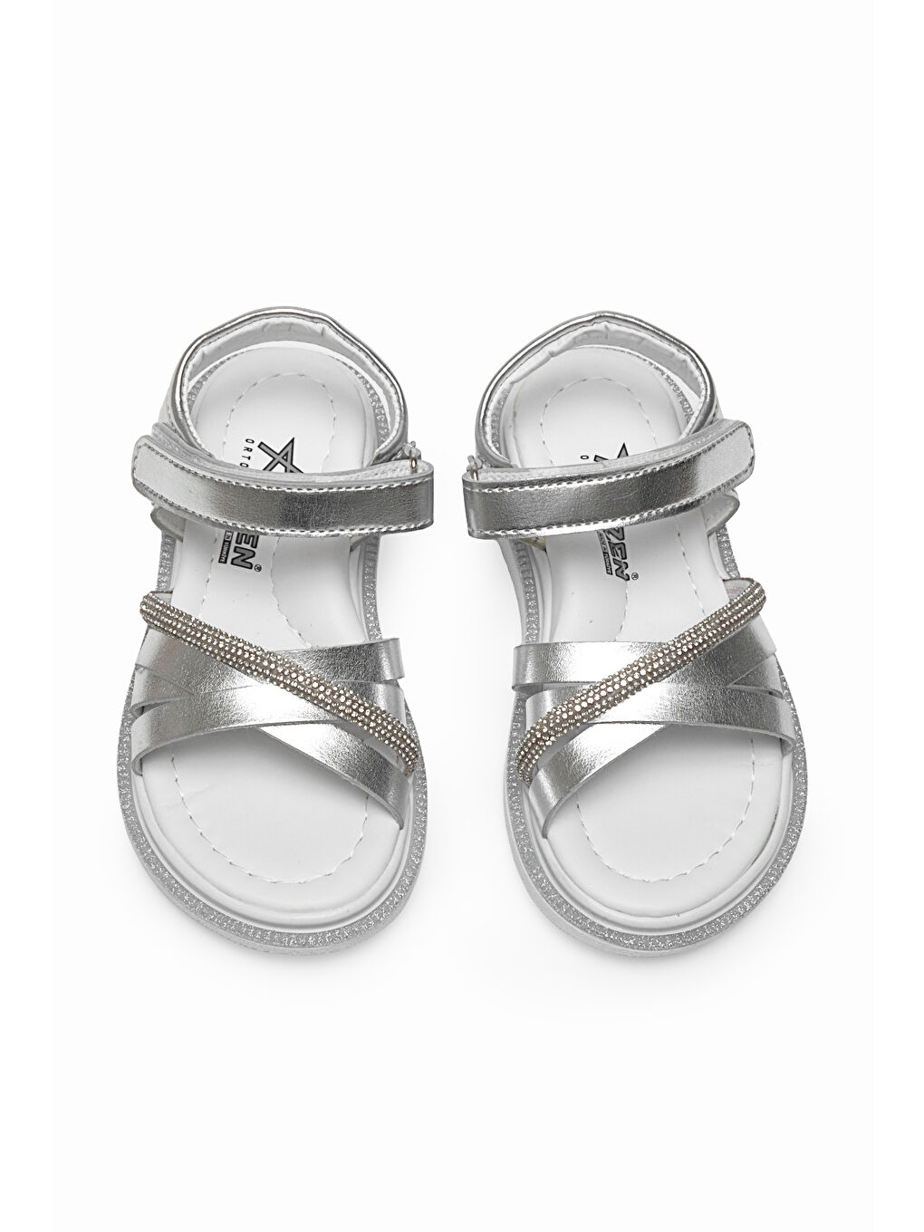 Gri Çocuk Unisex Gümüş Çoçuk Çarpraz Bağlı Sandalet-1