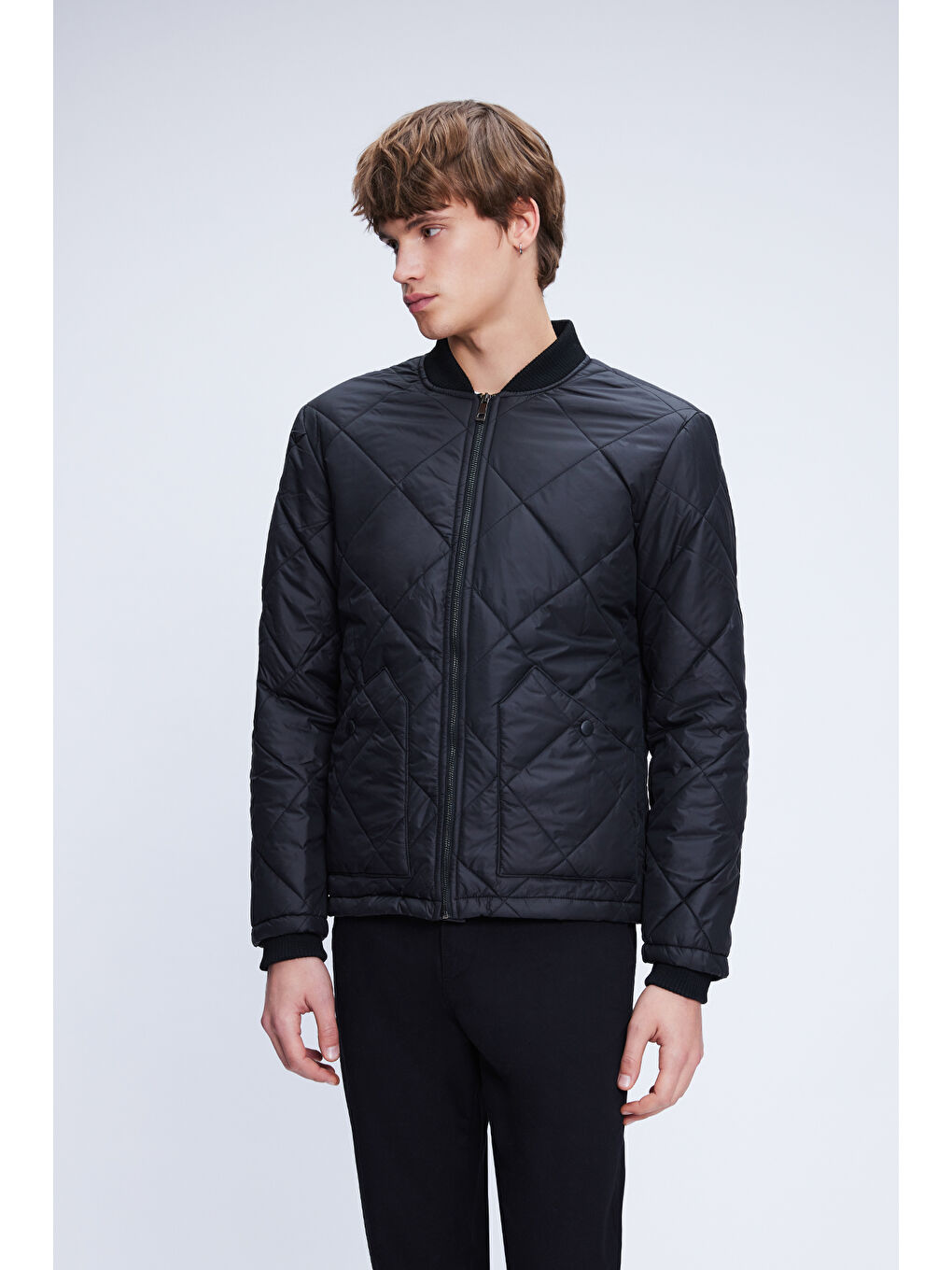 Siyah Dinamik Fit Bomber Yaka Kapitone Mont