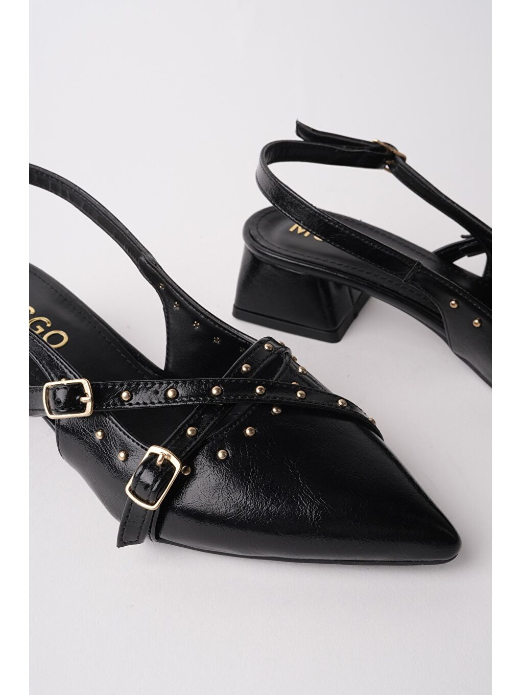 Siyah JOLY Sivri Burun Arkası Açık Metal Aksesuarlı Kadın Kısa Topuklu Ayakkabı-6