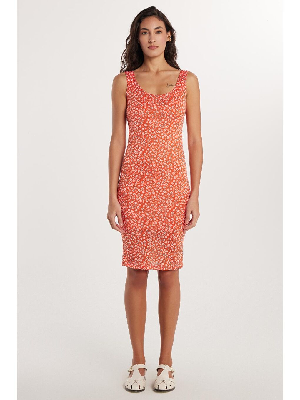 Karışık Kadın Slim Fit Dar Kesim Kalın Askılı U Yaka Baskılı Elbise-3