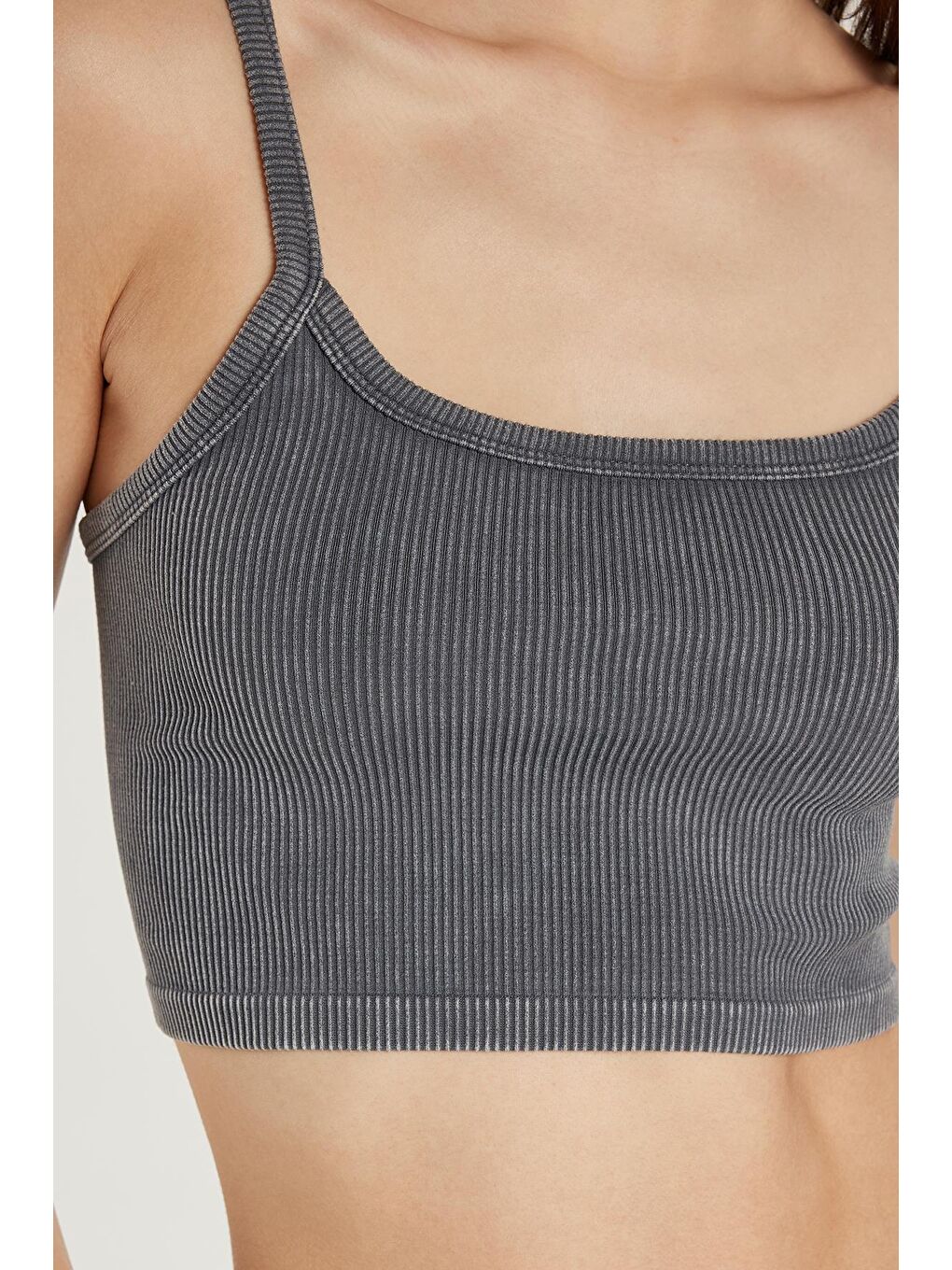 Kadın Slim Fit Kare Yaka Düz Basic Gri Crop Atlet-2