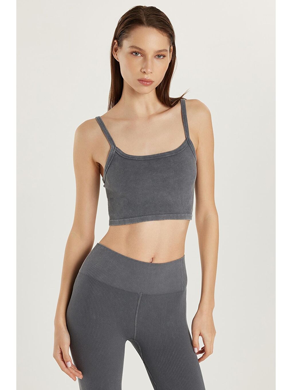 Kadın Slim Fit Kare Yaka Düz Basic Gri Crop Atlet-3