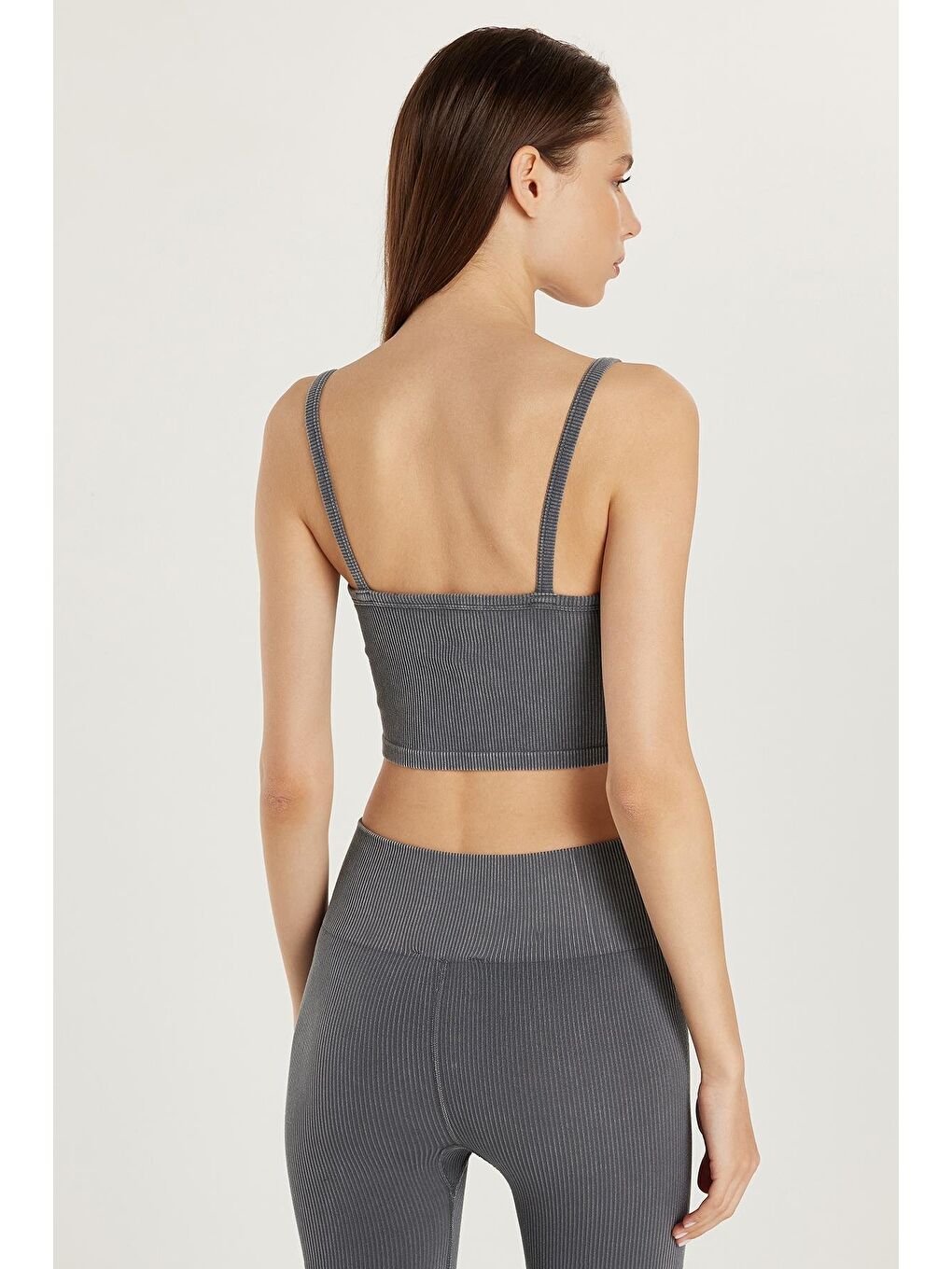 Kadın Slim Fit Kare Yaka Düz Basic Gri Crop Atlet-4