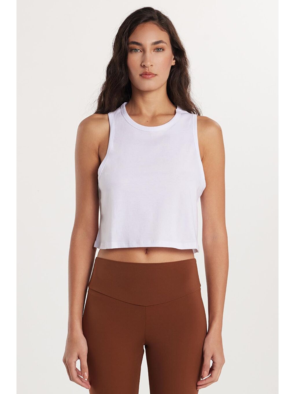 Kadın Slim Fit Dar Kesim %100 Pamuk Bisiklet Yaka Düz Basic Beyaz Crop Atlet-3