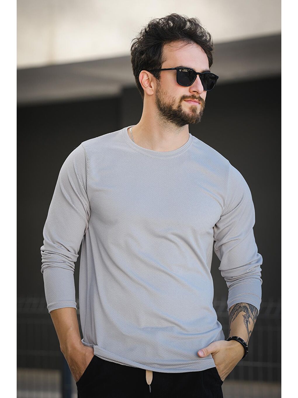 Gri Betti Slim Fit Elastanlı Petek Kumaş Bisiklet Yaka Erkek Uzun Kol Tshirt