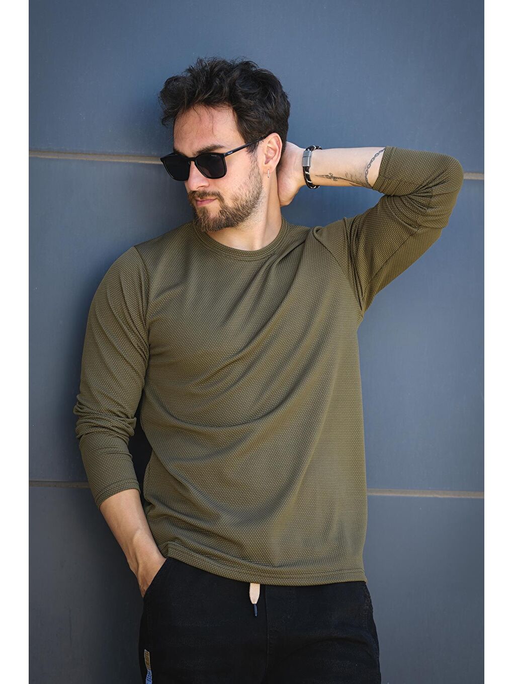 Haki Betti Slim Fit Elastanlı Petek Kumaş Bisiklet Yaka Erkek Uzun Kol Tshirt