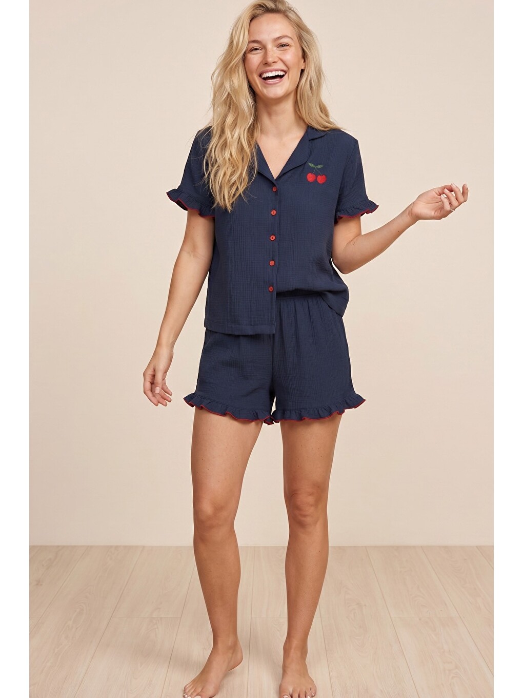 Lacivert Nakışlı Bürümcük-krınkıl Kısa Kollu Düğmeli Şortlu Pijama Takım 8058-1