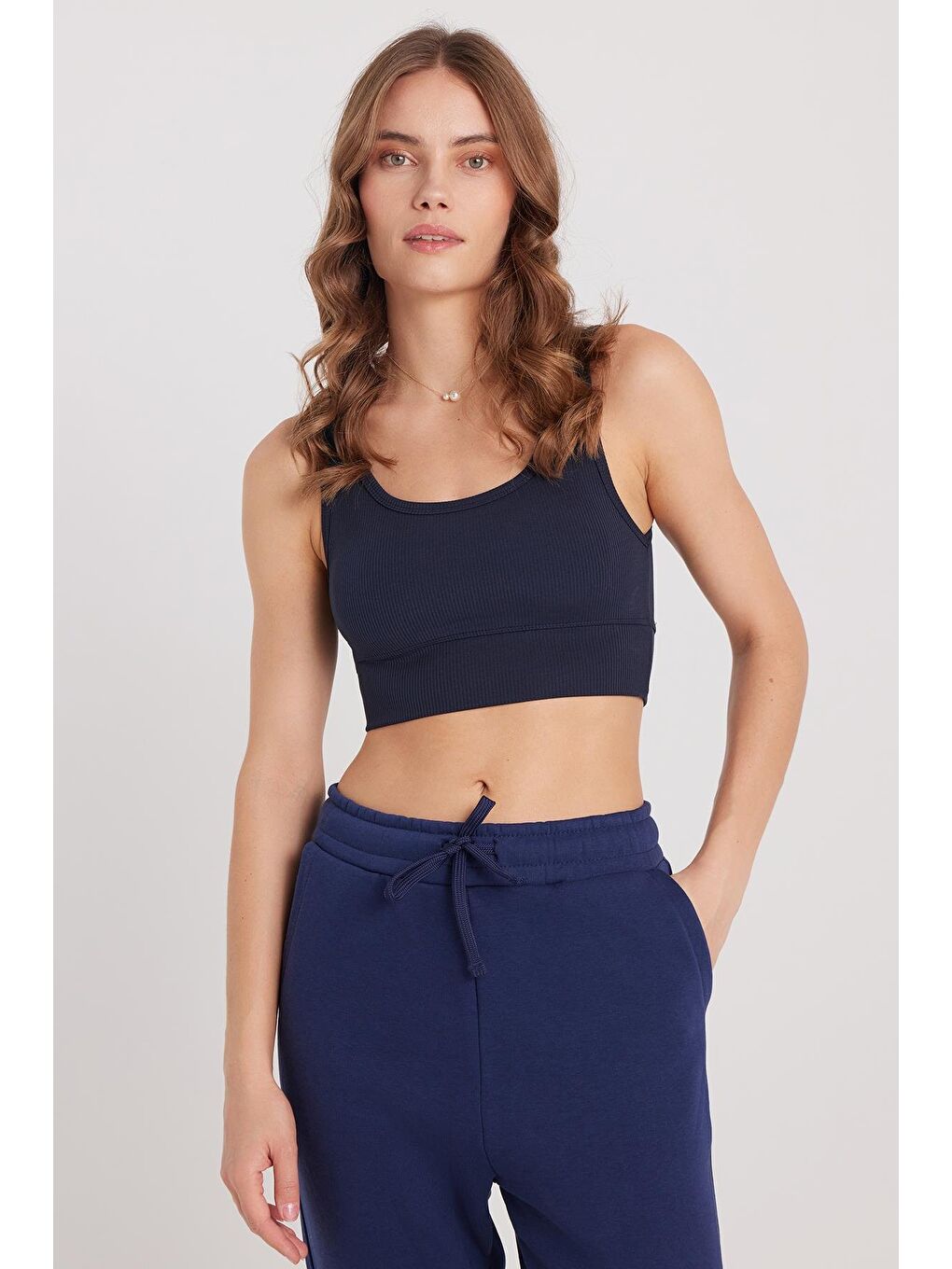 Kadın Slim Fit Dar Kesim Bisiklet Yaka Kalın Askılı Esnek Lacivert Spor Atlet-4