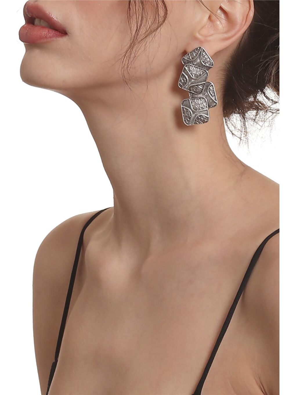 Gri Kadın Antik Gümüş Kaplama Çivili Model Tasarım Küpe-2