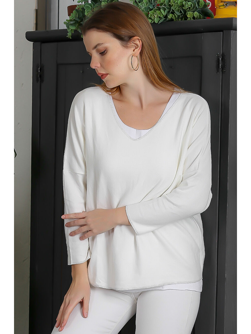 Ekru V Yaka Yarasa Kol İkili Set Casual Örme Bluz-3