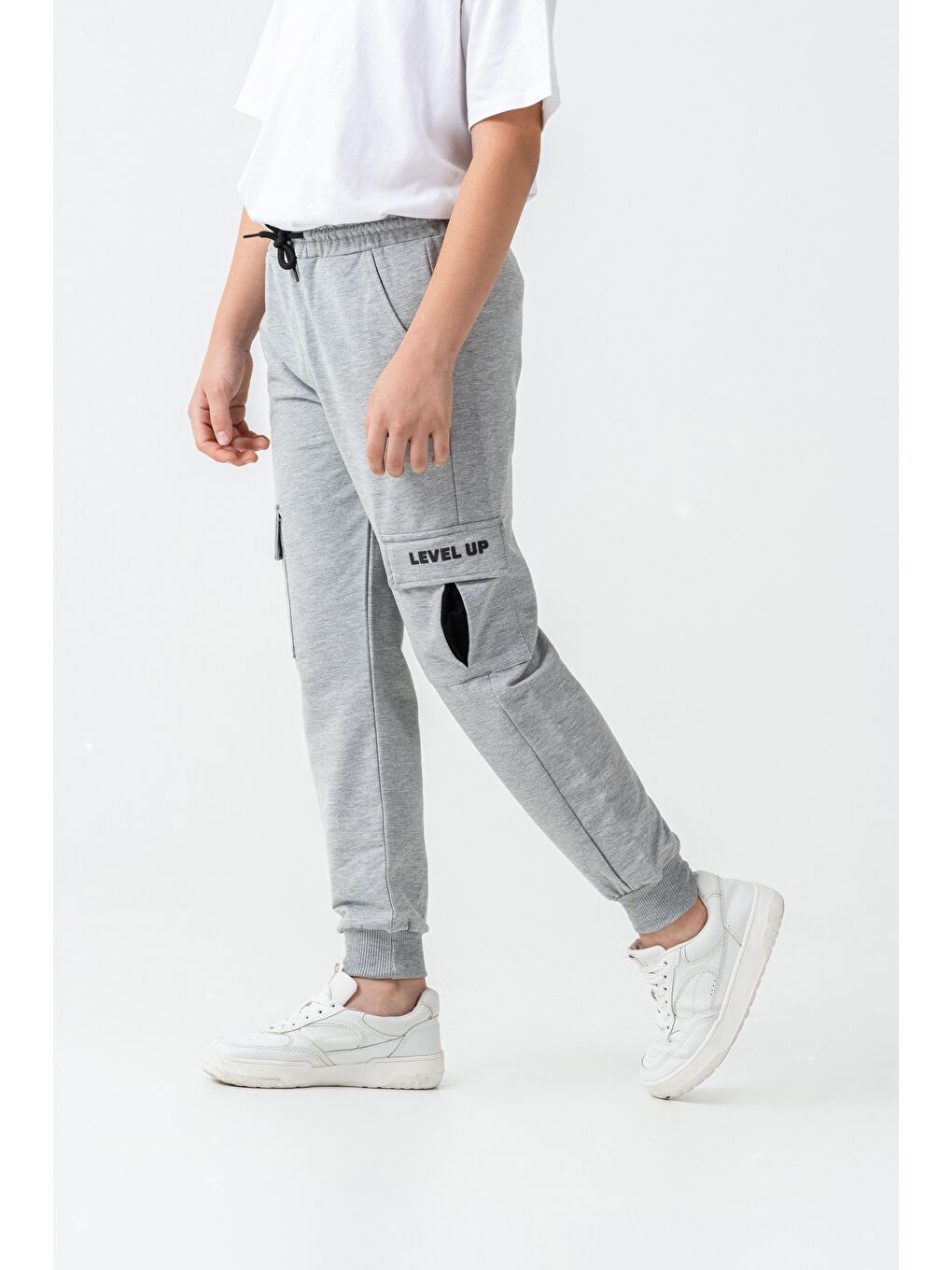 Gri Kargo Cepli Cep Kapağı Level Up Baskılı Erkek Çocuk Eşofman Altı-2