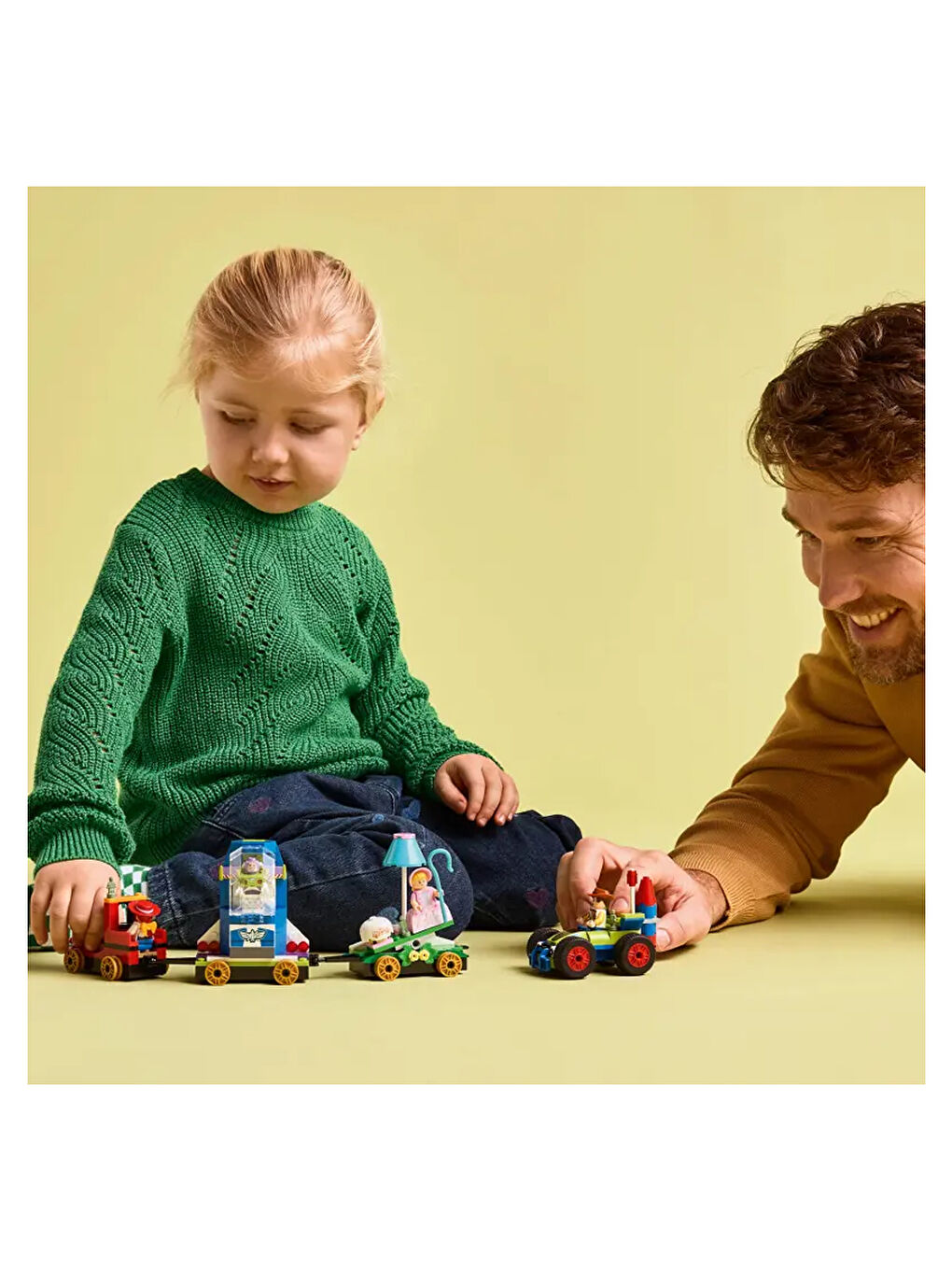 Oyuncak Hikayesi Kutlama Treni ve RC Araba 43264-7