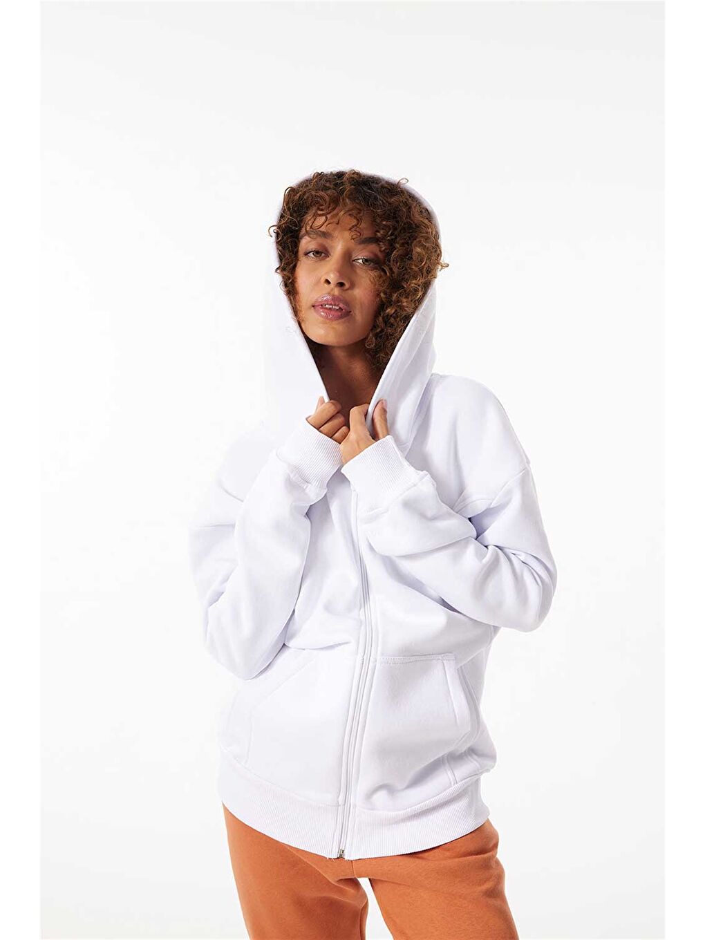 Kadın Oversize Fermuarlı Kapüşonlu Beyaz Sweatshirt-2