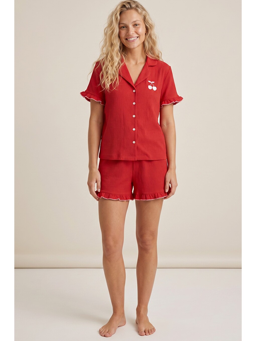 Kırmızı Nakışlı Bürümcük-krınkıl Kısa Kollu Düğmeli Şortlu Pijama Takım 8058-1