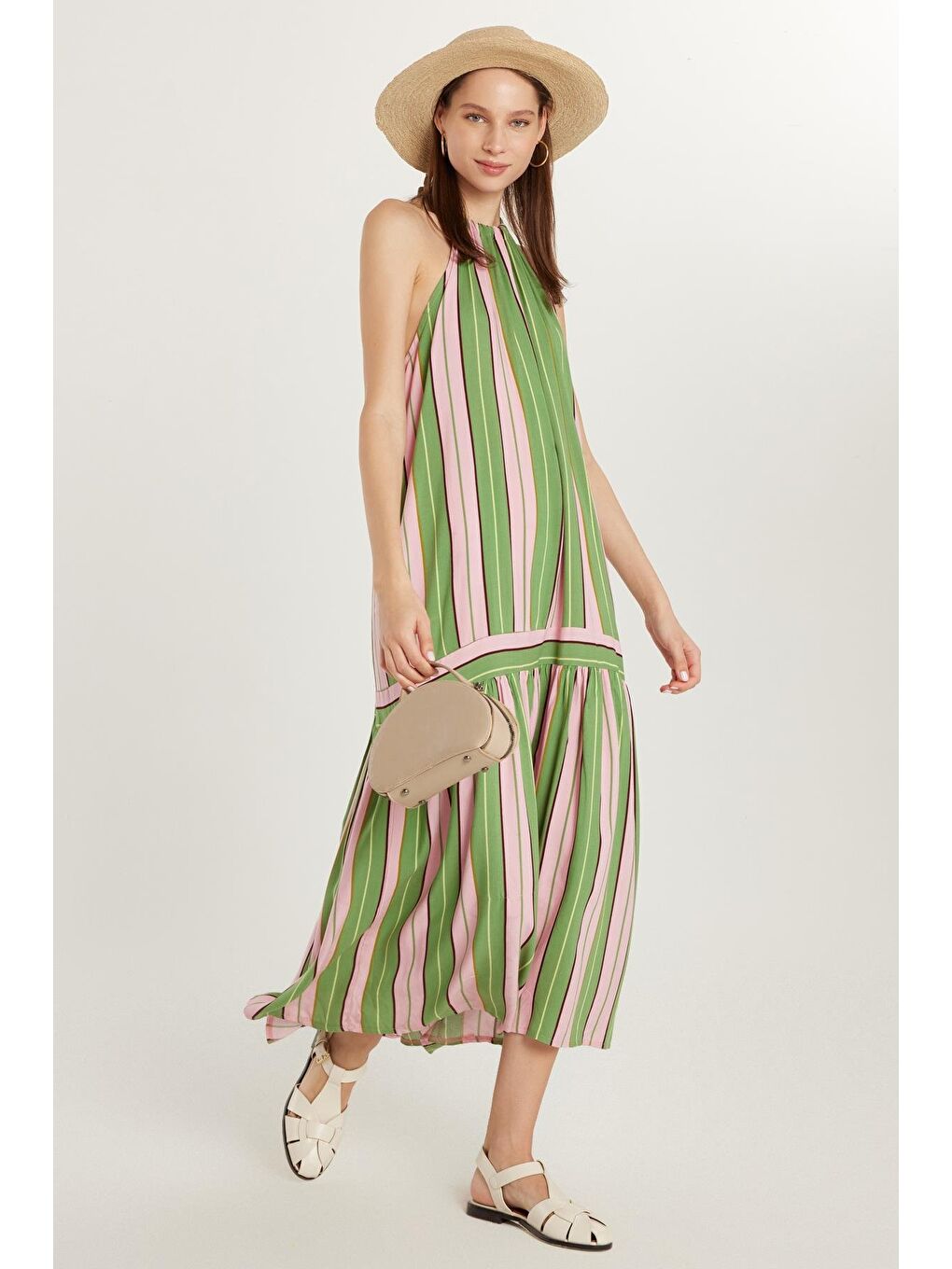 Karışık Kadın Standart Fit Viskon Kuşaklı Çizgili Uzun Elbise