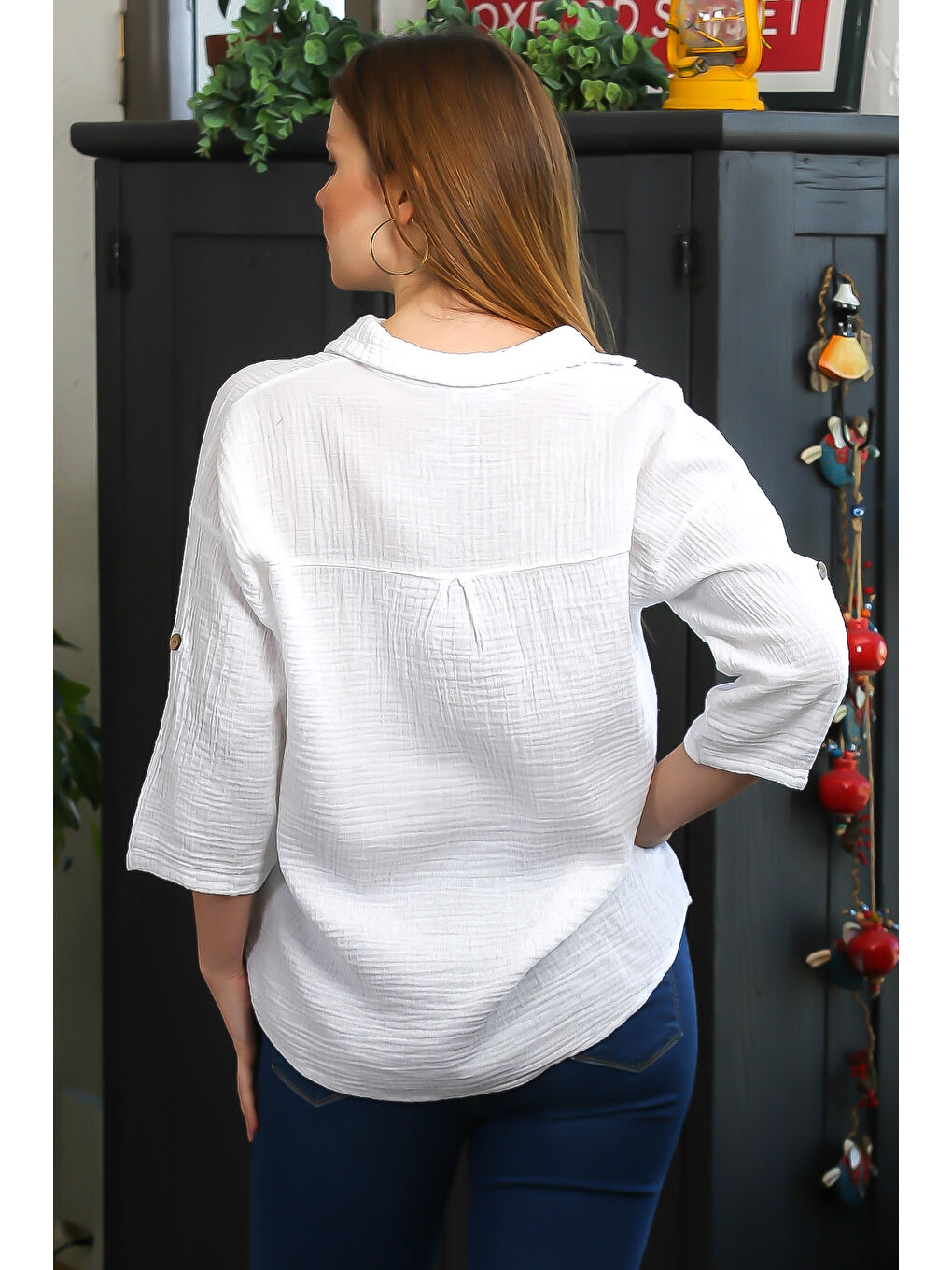 Beyaz Gömlek Yaka Düğmeli 3/4 Kol Düğmeli Casual Müslin Dokuma Bluz-5