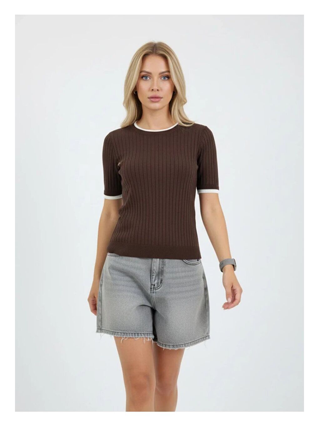 Kahverengi Fitilli Kısa Kollu Biyeli Triko Bluz Kahve-1