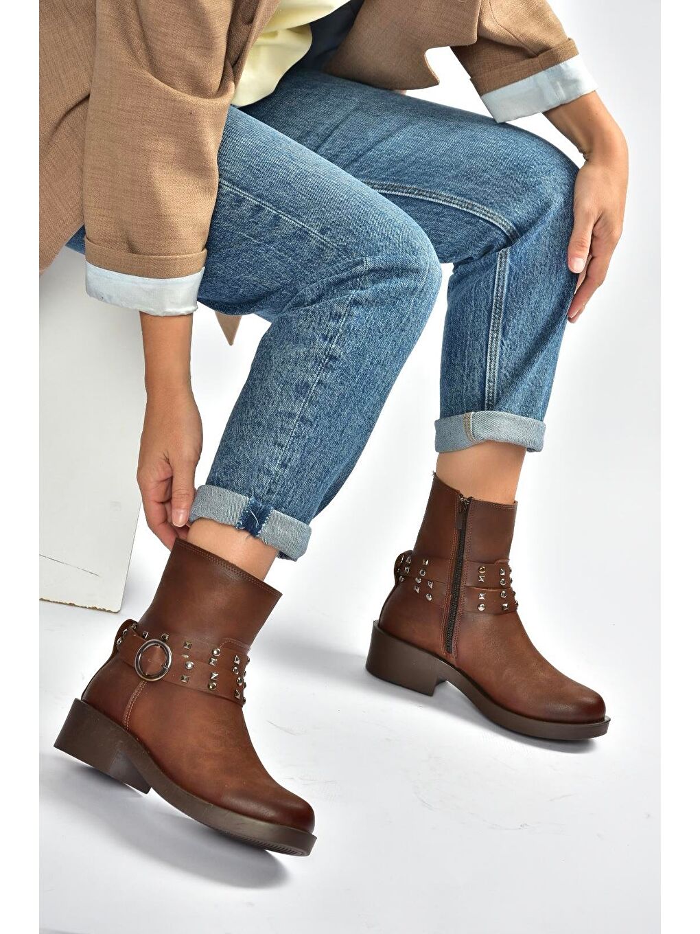 Kahverengi Taba Kadın Bot V674121209-1