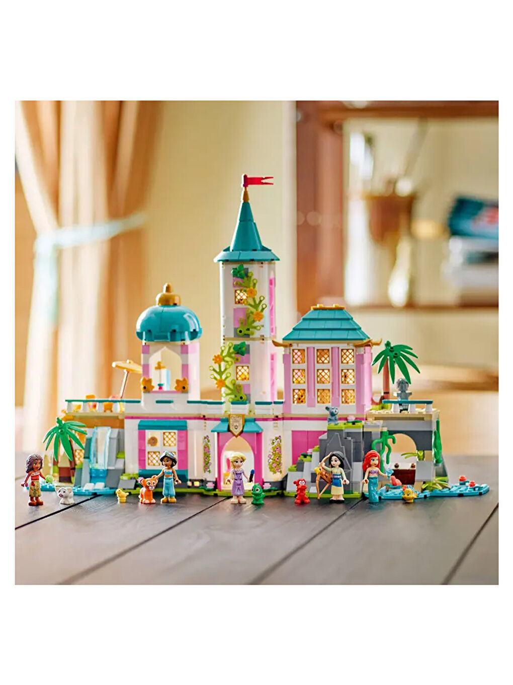 Prenses Şatosu ve Kraliyet Hayvanları 43267-9