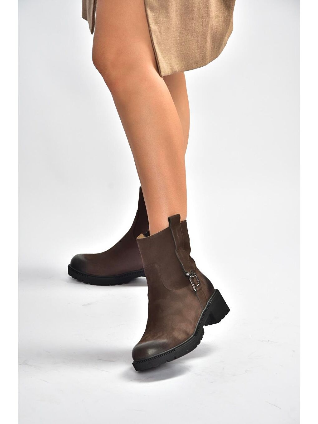 Kahverengi Kadın Bot V654070401-3