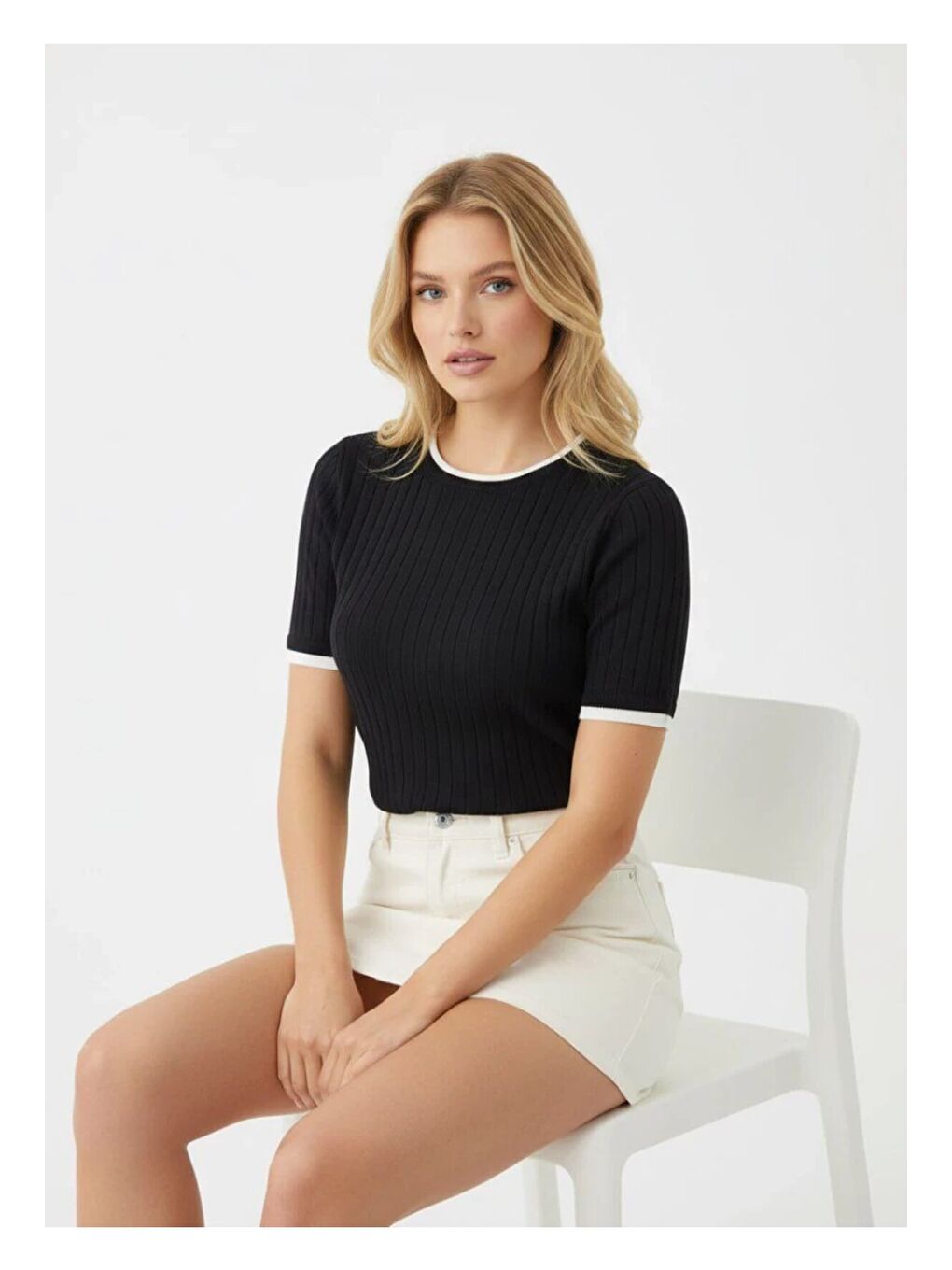 Fitilli Kısa Kollu Biyeli Triko Bluz Siyah-2