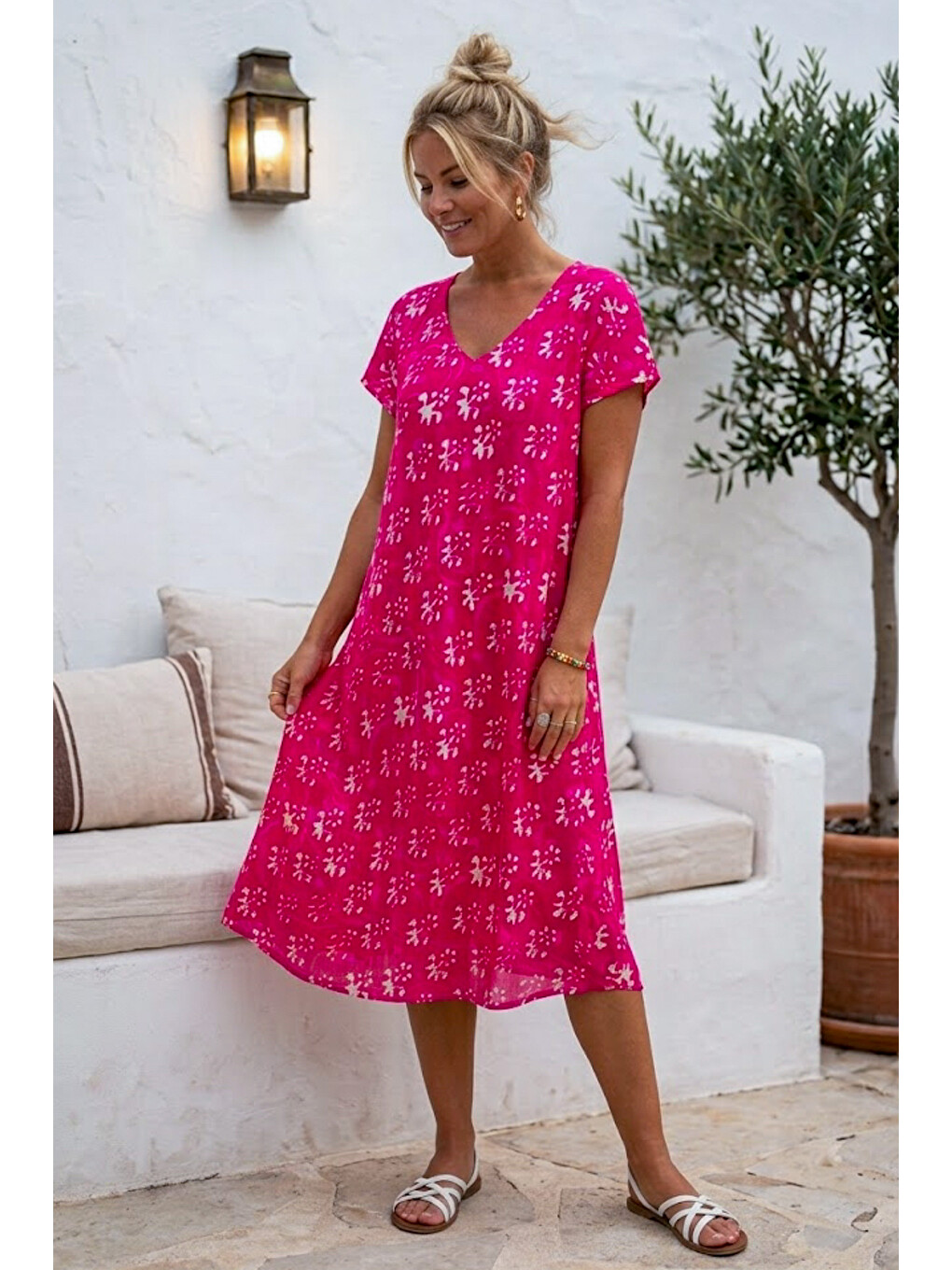 Pembe V Yaka Kısa Kol Desenli Casual Viskon Dokuma Elbise 113 64