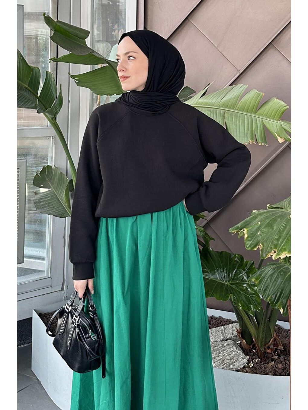 Düşük Omuz Üç İplik Sweatshirt Siyah-1