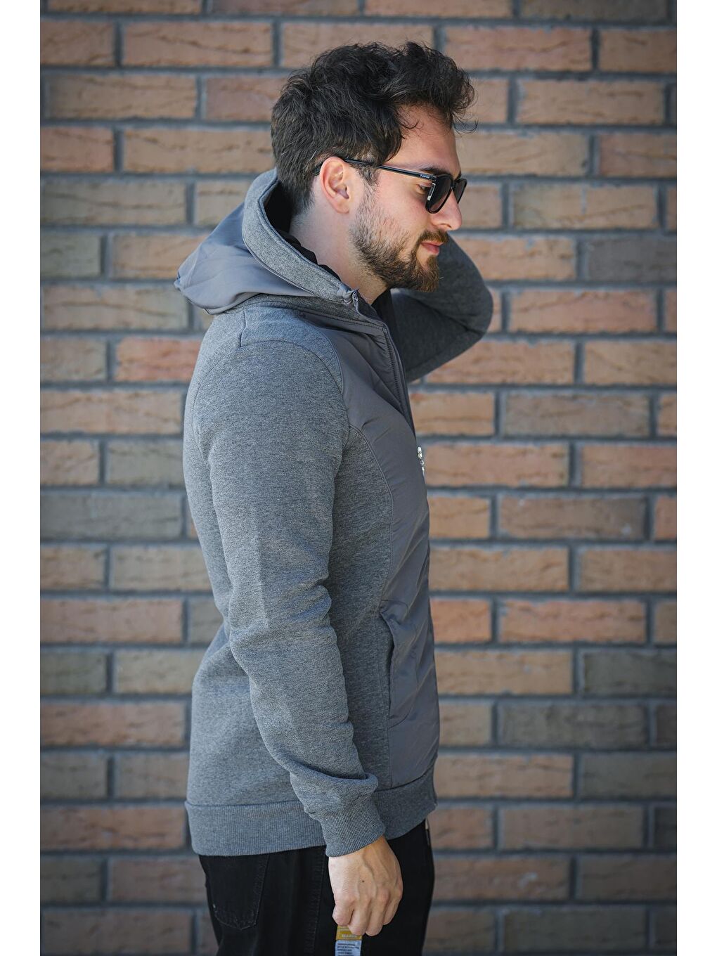 Gri Fokt Üç İp Şardonlu Parça Detaylı Gizli Kapüşonlu Erkek Sweatshirt-3