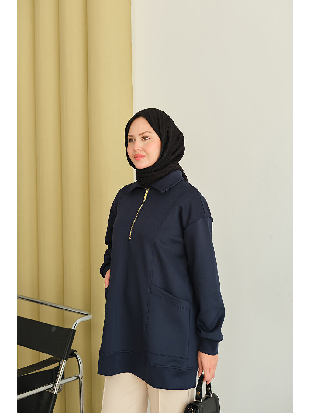 Kadın Cep Ve Yaka Detay Yarım Fermuarlı Sweat Lacivert-1