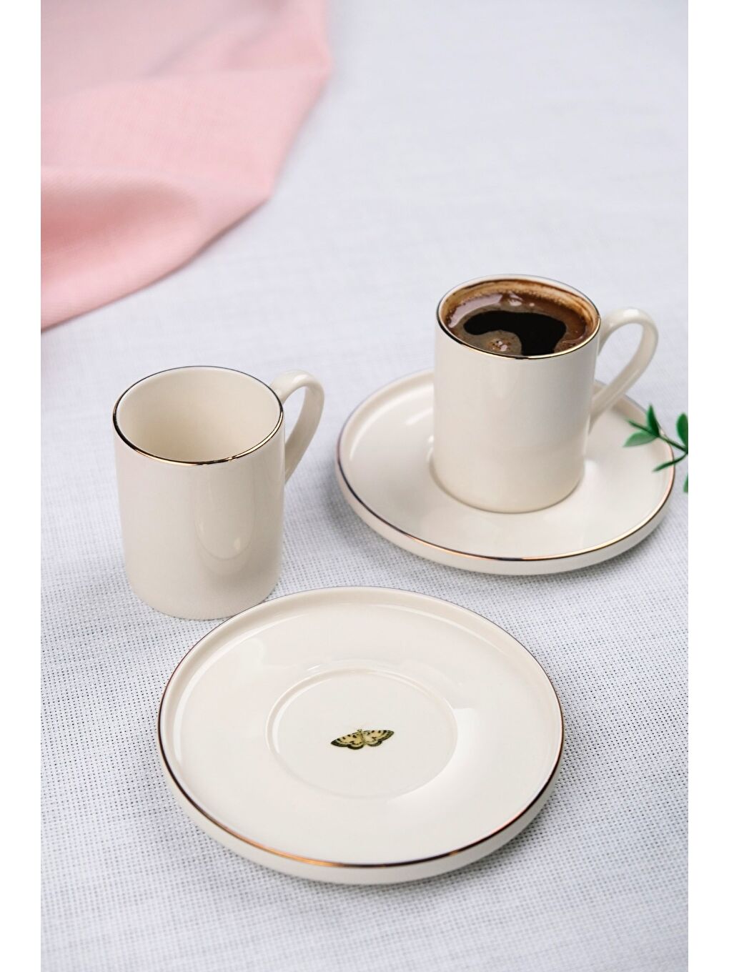 Beyaz Porselen Altın Yaldız Kahve Fincan Takımı Kelebek 90cc 2 Kişilik 4 Parça-2