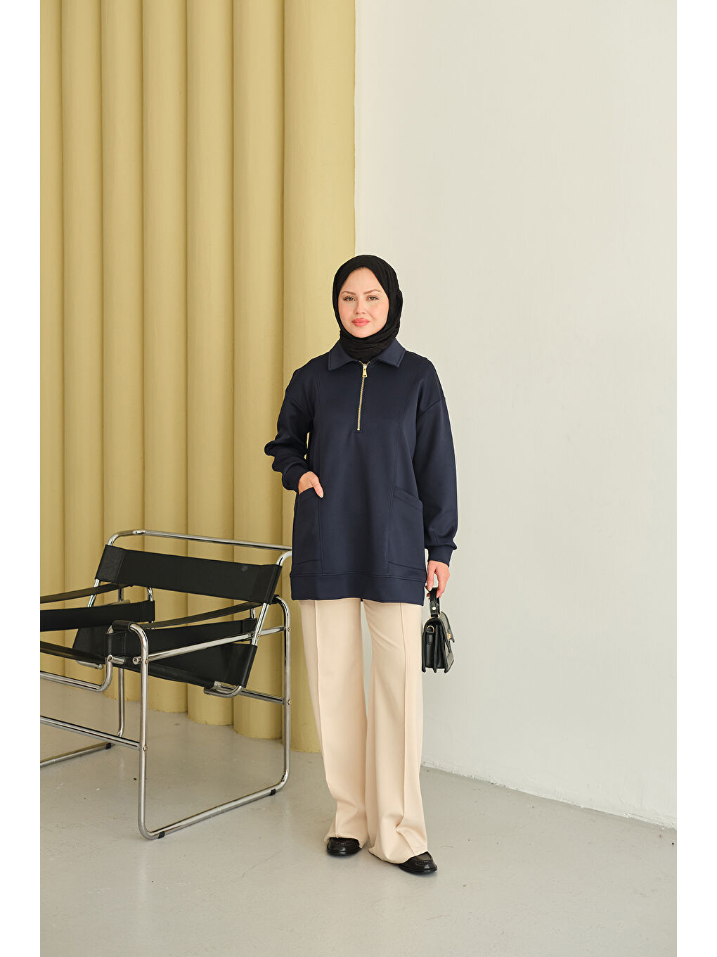 Kadın Cep Ve Yaka Detay Yarım Fermuarlı Sweat Lacivert-4