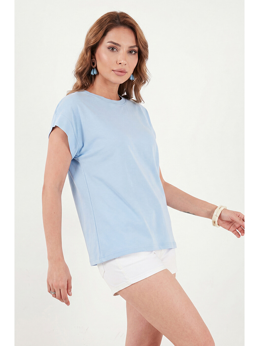 Mavi Pamuklu Rahat Kalıp Bisiklet Yaka Kadın T Shirt 5866955-4