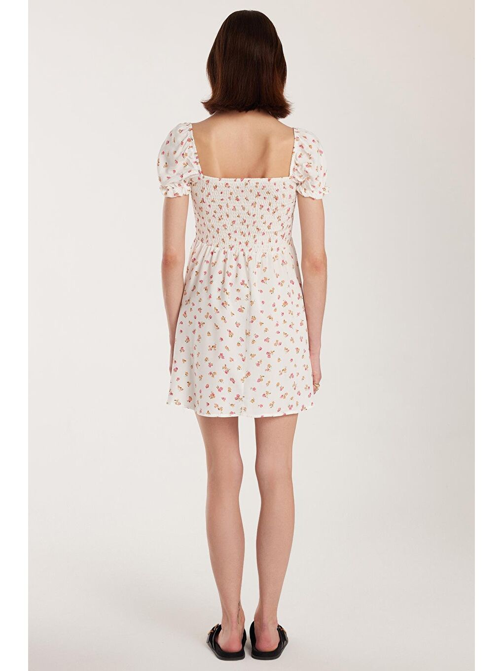 Ekru Kadın Standart Fit Normal Kesim Viskon Kare Yaka Midi Elbise-4