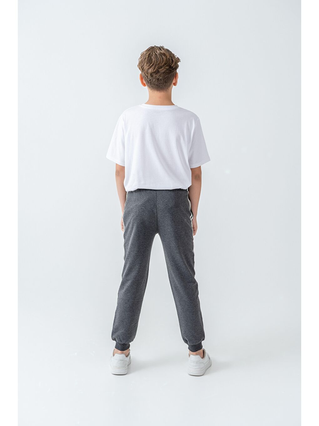 Antrasit Yanlar Şeritli World Wide Baskılı Erkek Çocuk Eşofman Altı-3