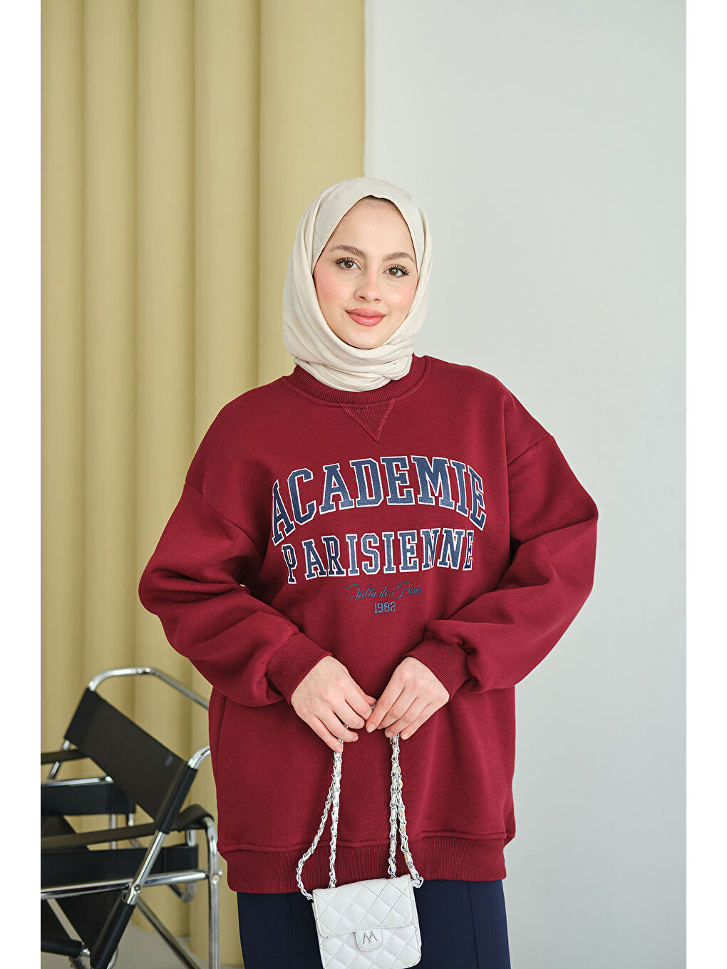 Kadın Yazı Baskılı Nakış İşlemeli Oversize Sweat Bordo-2