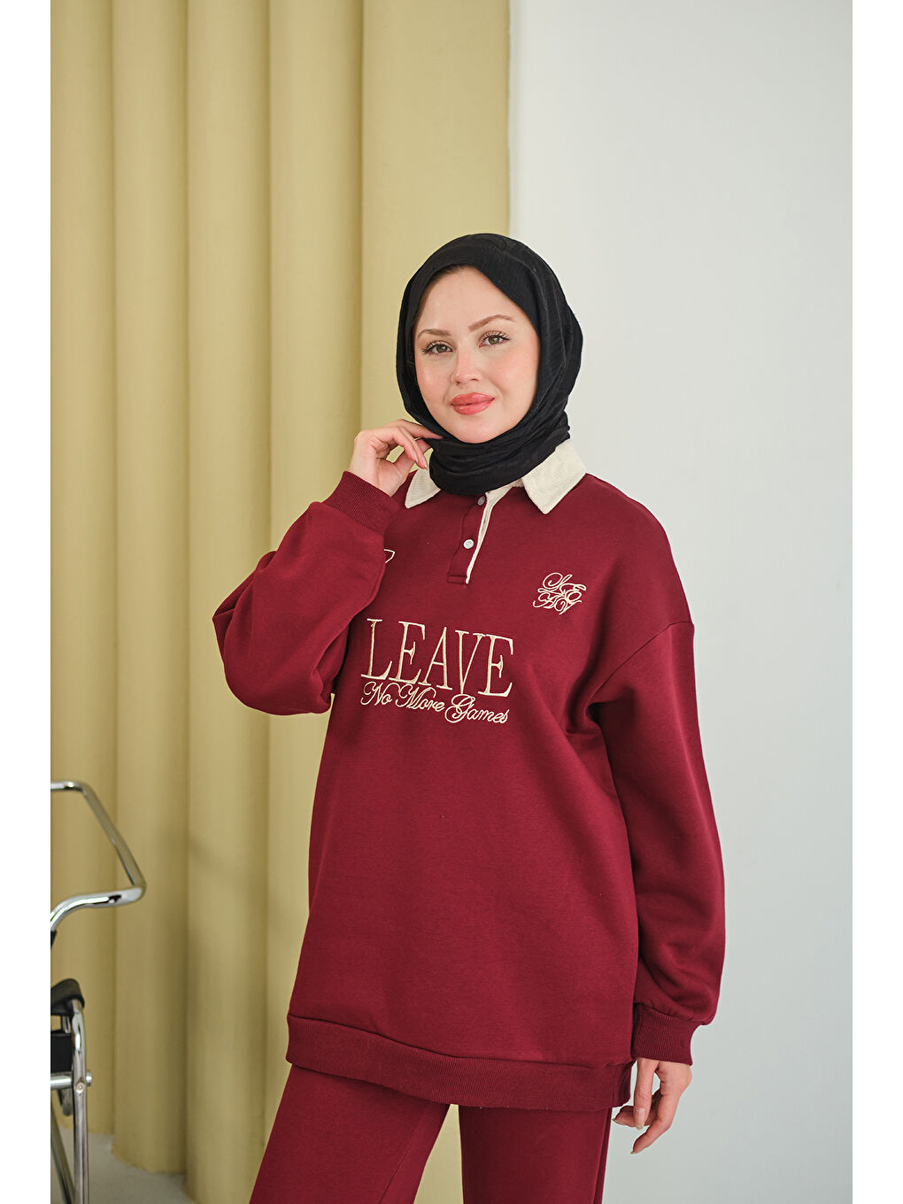 Kadın Gömlek Yaka Yazı Baskılı Sweat Bordo-2