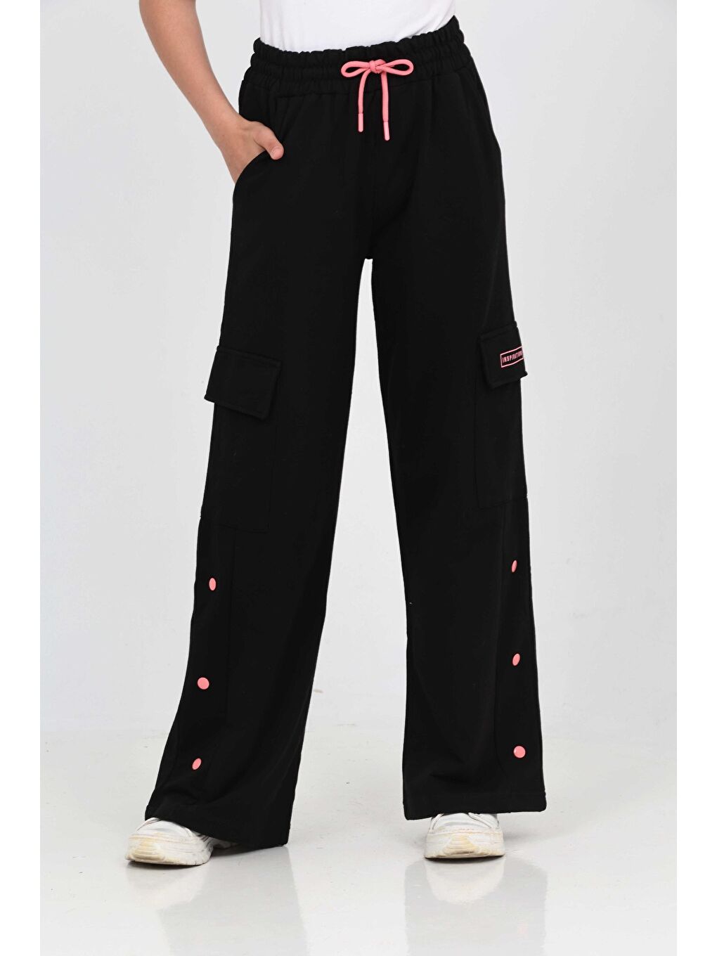 Siyah Kız Çocuk Kenardan Çıtçıtlı Eşofman Alt-1