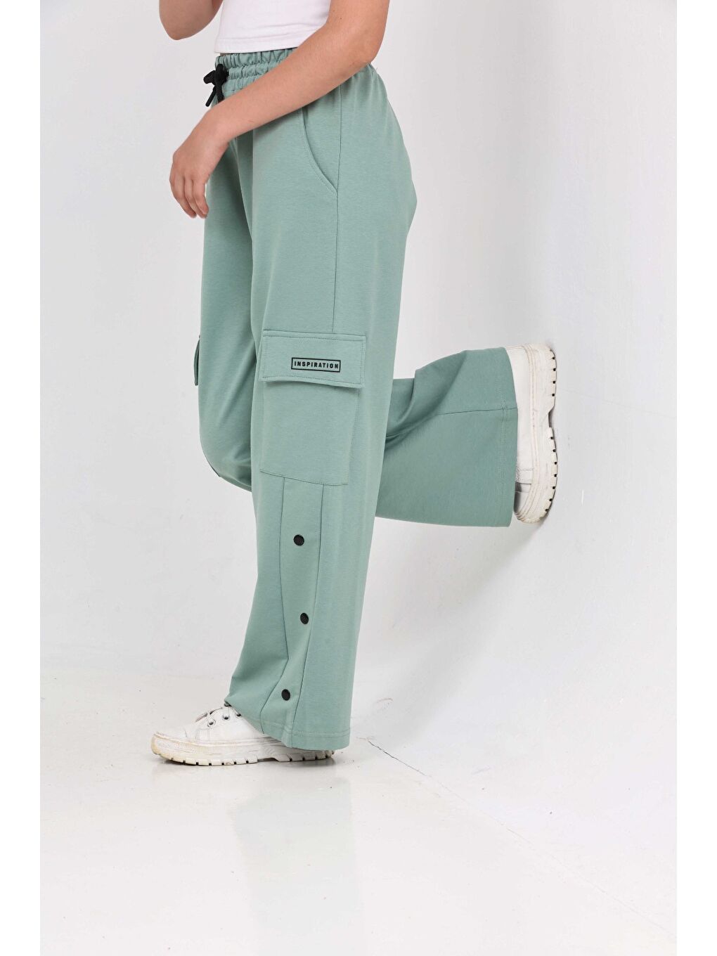 Gri Kız Çocuk Kenardan Çıtçıtlı Eşofman Alt-5