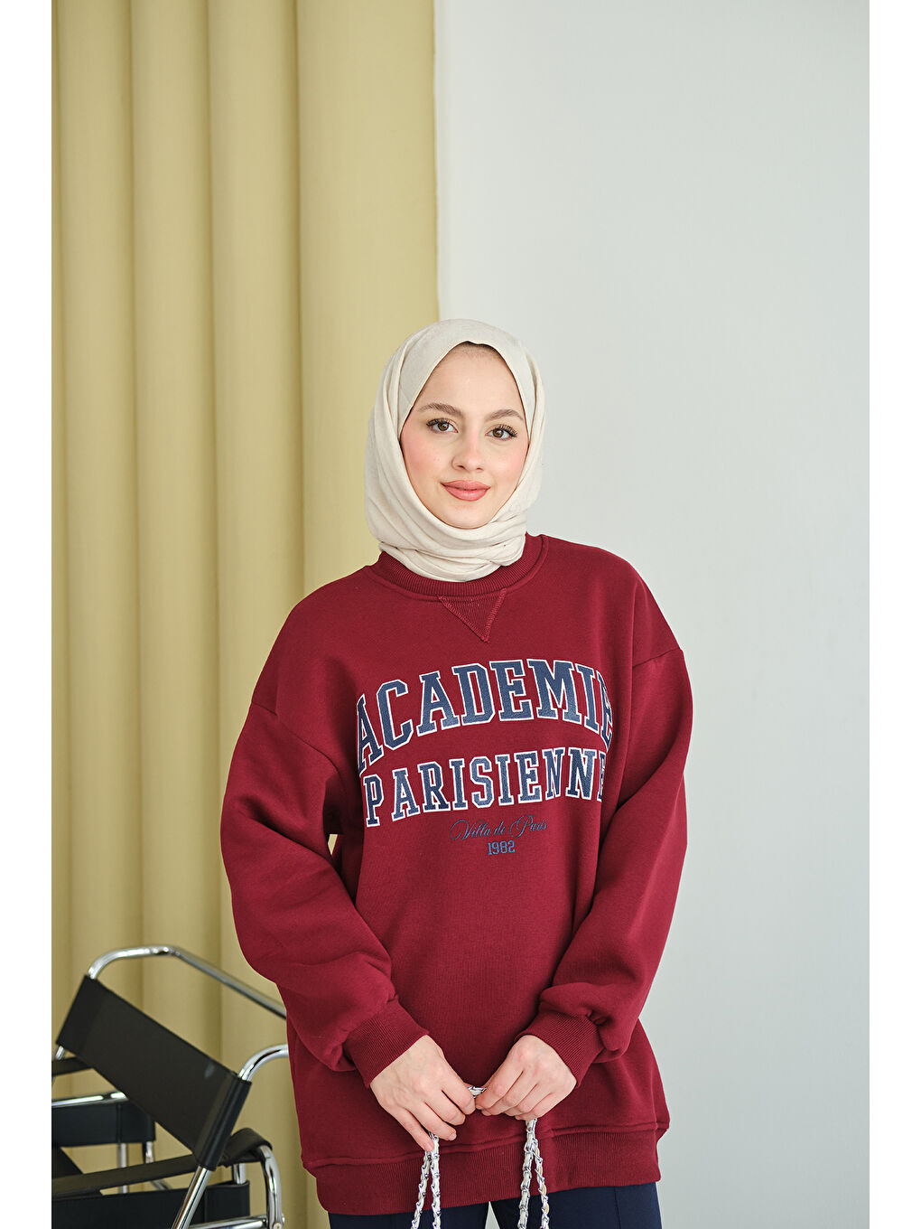 Kadın Yazı Baskılı Nakış İşlemeli Oversize Sweat Bordo-3